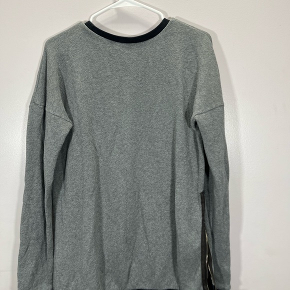 Vans Women’s Grey Black Fangs Rawr Graphic Design Pullover Sweatshirt - Picture 10 of 11